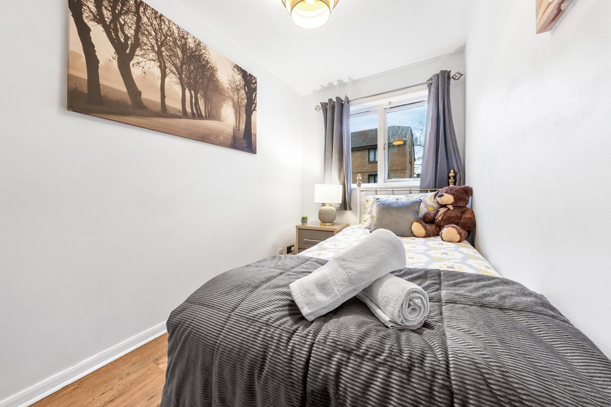 Quirky Canary 2Bed, Free Parking, Smart Tv & Games Londres Exterior foto